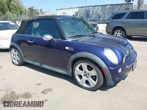 2005 MINI Convertible S с VIN WMWRH33435TF81760, выставлен на аукционе IAAI как лот 41993851 с пробегом 121 430 миль миль и . История ставок и продаж доступна на DreamBid. Изображение 1.