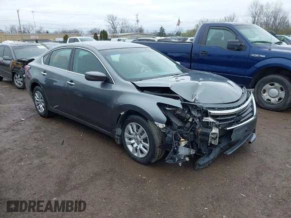 2015 Nissan Altima 2.5 S with VIN 1N4AL3AP4FC145273, listed as a IAAI auction lot 41918180 with 136,239 mi miles. Bid and sale history available at carsss.com. Image 1.