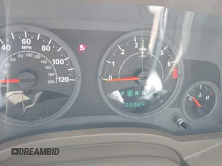 2008 Jeep Compass Sport with VIN 1J8FT47088D714924, listed as a IAAI auction lot 39488653 with 85,964 mi miles. Bid and sale history available at carsss.com. Image 7.