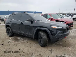 2017 Jeep Cherokee Trailhawk L Plus with VIN 1C4PJMBB6HW513361, listed as a Copart auction lot 45156605 with 72,006 mi miles and Clean Title. Bid and sale history available at carsss.com. Image 4.