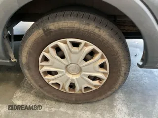 2017 Ford Transit XL z VIN 1FBAX2CM4HKA64864, wystawiony jako IAAI lot #42636468 z przebiegiem 56 010 mil mil oraz . Historia ofert i sprzedaży dostępna na DreamBid. Obrazek 26.