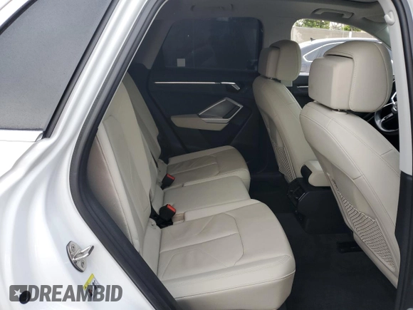 2020 Audi Q3 S line Premium Plus с VIN WA1EECF38L1103850, выставлен на аукционе Copart как лот 50740425 с пробегом 39 327 миль миль и Списание • Salvage title. История ставок и продаж доступна на DreamBid. Изображение 12.