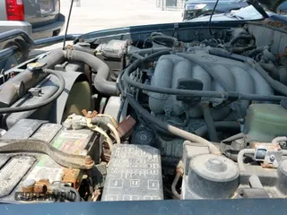 1998 Toyota 4Runner Limited z VIN JT3HN87R4W9014466, wystawiony jako IAAI lot #42675427 z przebiegiem 255 034 mil mil oraz . Historia ofert i sprzedaży dostępna na DreamBid. Obrazek 13.