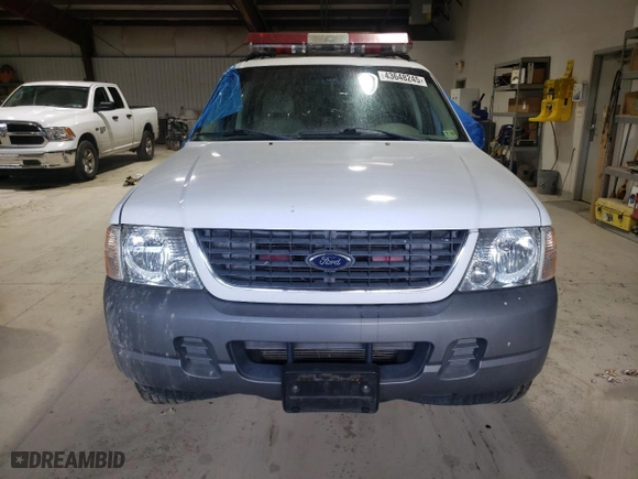2002 Ford Explorer XLS with VIN 1FMZU72E42UC40916, listed as a Copart auction lot 43648245 with 101,844 mi miles and Salvage Title. Bid and sale history available at carsss.com. Image 5.