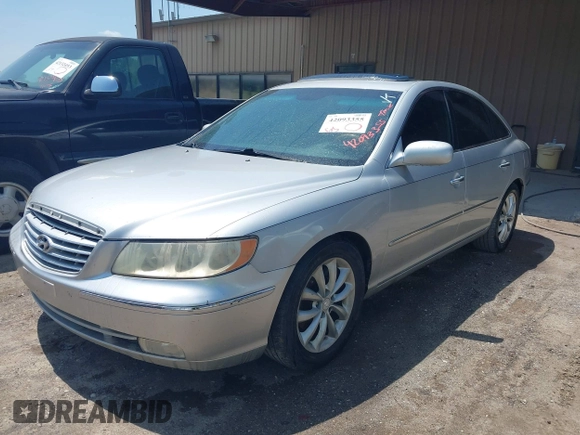 2006 Hyundai Azera SE with VIN KMHFC46F26A047498, listed as a IAAI auction lot 42093355 with 175,168 mi miles and . Bid and sale history available at DreamBid. Image 2.