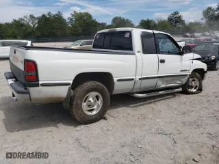 1998 Dodge Ram 1500 with VIN 3B7HC13Z0WG224352, listed as a Copart auction lot 70655734 with 231,762 mi miles and Clean Title. Bid and sale history available at carsss.com. Image 3.