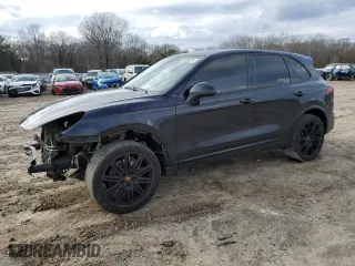 2017 Porsche Cayenne with VIN WP1AA2A2XHKA88101, listed as a Copart auction lot 42606615 with 136,406 mi miles and Salvage Title. Bid and sale history available at carsss.com. Image 1.