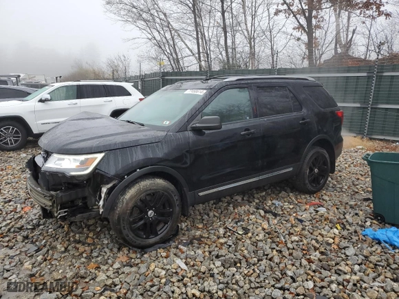 2018 Ford Explorer XLT with VIN 1FM5K8DH7JGC59605, listed as a Copart auction lot 77468614 with 60,136 mi miles and Salvage Title. Bid and sale history available at carsss.com. Image 1.