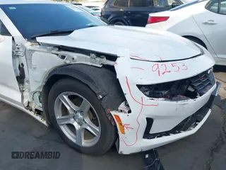 2019 Chevrolet Camaro 1LS with VIN 1G1FB1RX5K0130443, listed as a IAAI auction lot 41586492 with 122,538 mi miles and . Bid and sale history available at carsss.com. Image 6.
