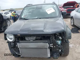 2021 Jeep Renegade Islander with VIN ZACNJDBB9MPM27652, listed as a IAAI auction lot 41905807 with 25,681 mi miles and . Bid and sale history available at DreamBid. Image 13.