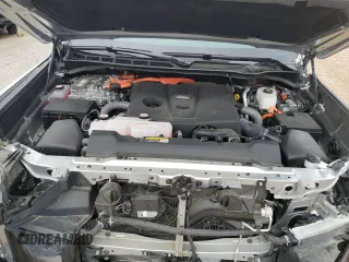 2024 Toyota Tundra Platinum Hybrid z VIN 5TFNC5EC1RX004561, wystawiony jako Copart lot #51779355 z przebiegiem 11 255 mil mil oraz Szkoda całkowita • Salvage title. Historia ofert i sprzedaży dostępna na DreamBid. Obrazek 11.