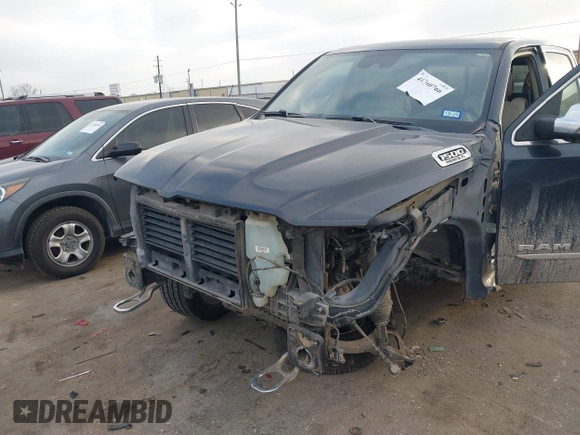 2019 Ram 1500 Limited z VIN 1C6SRFHT9KN594990, wystawiony jako IAAI lot #41760766 z przebiegiem 102 740 mil mil oraz . Historia ofert i sprzedaży dostępna na DreamBid. Obrazek 6.