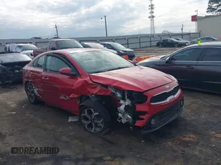 2020 Kia Forte LXS z VIN 3KPF24AD2LE252227, wystawiony jako IAAI lot #41555563 z przebiegiem 78 201 mil mil oraz . Historia ofert i sprzedaży dostępna na DreamBid. Obrazek 1.