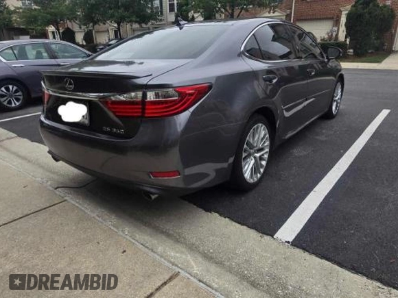 2013 Lexus ES 4dr Sdn with VIN JTHBK1GG1D2025414, listed as a Copart auction lot 54969495 with 147,431 mi miles and Clean Title. Bid and sale history available at carsss.com. Image 4.
