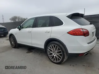 2014 Porsche Cayenne S Hybrid с VIN WP1AE2A25ELA50298, выставлен на аукционе Copart как лот 43164295 с пробегом 122 133 миль миль и Чистый • Clean title. История ставок и продаж доступна на DreamBid. Изображение 2.