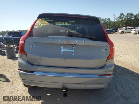 2024 Volvo XC90 Plus Bright Theme with VIN YV4L12PEXR1236571, listed as a Copart auction lot 74914254 with 4,165 mi miles and Salvage Title. Bid and sale history available at DreamBid. Image 6.