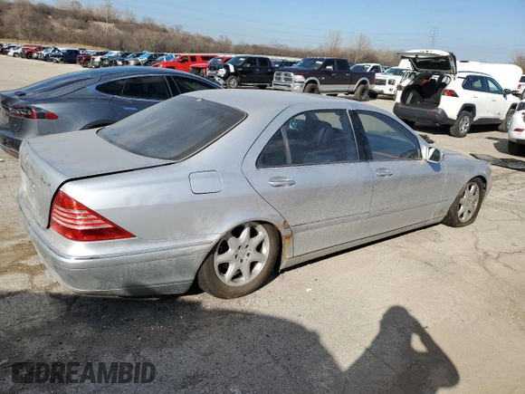 2006 Mercedes-Benz S 430 with VIN WDBNG83J26A477700, listed as a Copart auction lot 50262535 with Not Provided miles and Clean Title. Bid and sale history available at carsss.com. Image 3.