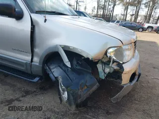 2002 Ford Explorer XLT with VIN 1FMZU63K02UD30577, listed as a IAAI auction lot 41853923 with 211,559 mi miles and . Bid and sale history available at DreamBid. Image 6.