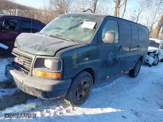 2004 GMC Savana Cargo Van with VIN 1GTFG15X741153301, listed as a IAAI auction lot 41296361 with 147,759 mi miles. Bid and sale history available at carsss.com. Image 17.