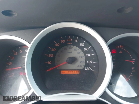 2007 Toyota Tacoma PreRunner with VIN 5TEJU62N77Z370439, listed as a IAAI auction lot 42674895 with 180,770 mi miles and . Bid and sale history available at DreamBid. Image 7.