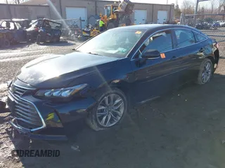 2019 Toyota Avalon XLE with VIN 4T1BZ1FB6KU013940, listed as a IAAI auction lot 42045140 with 67,368 mi miles. Bid and sale history available at carsss.com. Image 18.