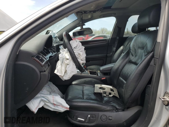 2004 Audi A8 с VIN WAUML44E94N001367, выставлен на аукционе Copart как лот 54968885 с пробегом Не указан миль и Списание • Salvage title. История ставок и продаж доступна на DreamBid. Изображение 7.