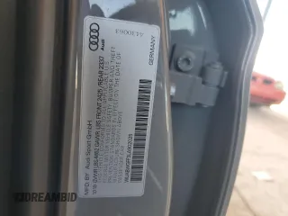 2020 Audi RS 3 z VIN WUABWGFF3LA902025, wystawiony jako Copart lot #75758204 z przebiegiem 46 013 mil mil oraz Szkoda całkowita • Salvage title. Historia ofert i sprzedaży dostępna na DreamBid. Obrazek 12.