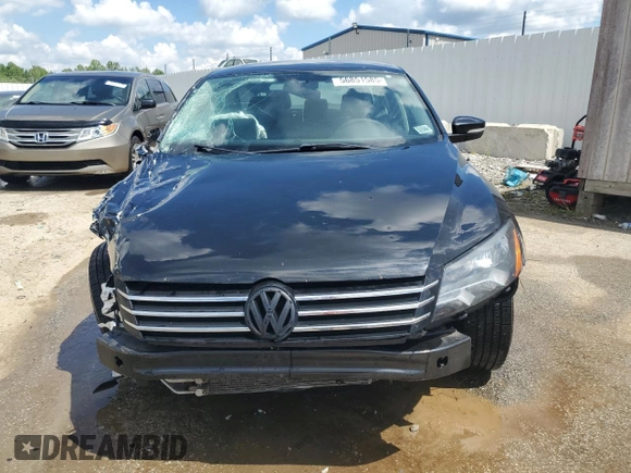 2013 Volkswagen Passat Wolfsburg Edition z VIN 1VWAP7A32DC127223, wystawiony jako Copart lot #56851585 z przebiegiem 203 342 mil mil oraz Nie do naprawy • Non repairable. Historia ofert i sprzedaży dostępna na DreamBid. Obrazek 5.