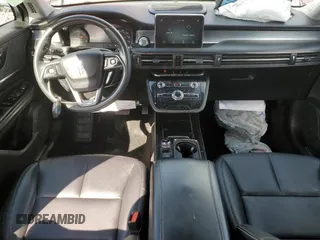 2020 Lincoln Corsair Standard z VIN 5LMCJ1C97LUL19685, wystawiony jako Copart lot #55538095 z przebiegiem 20 871 mil mil oraz Szkody całkowita. Historia ofert i sprzedaży dostępna na DreamBid. Obrazek 8.