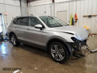 2020 Volkswagen Tiguan SE with VIN 3VV2B7AX8LM021821, listed as a Copart auction lot 44343325 with 69,362 mi miles and Salvage Title. Bid and sale history available at carsss.com. Image 4.
