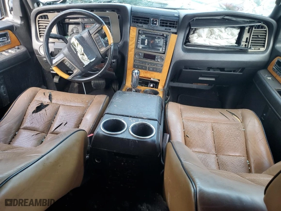 2012 Lincoln Navigator with VIN 5LMJJ2H57CEL07484, listed as a Copart auction lot 71379224 with 186,884 mi miles and Clean Title. Bid and sale history available at carsss.com. Image 8.