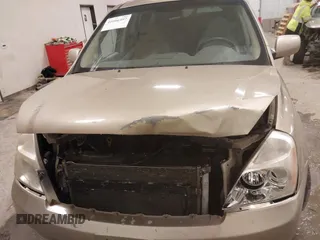 2007 Kia Sedona EX with VIN KNDMB233576160010, listed as a IAAI auction lot 41666497 with 206,834 mi miles. Bid and sale history available at carsss.com. Image 12.