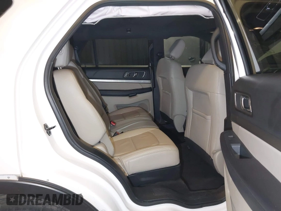 2018 Ford Explorer XLT with VIN 1FM5K7D89JGA54488, listed as a IAAI auction lot 42558280 with 56,106 mi miles and . Bid and sale history available at DreamBid. Image 8.