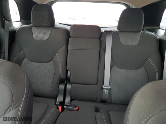 2016 Jeep Cherokee Altitude with VIN 1C4PJMCB1GW269003, listed as a Copart auction lot 88461235 with 73,349 mi miles and Salvage Title. Bid and sale history available at carsss.com. Image 10.