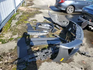 2018 Audi TTS 2.0T z VIN TRUC1AFV4J1004640, wystawiony jako Copart lot #77416464 z przebiegiem 78 945 mil mil oraz Szkoda całkowita • Salvage title. Historia ofert i sprzedaży dostępna na DreamBid. Obrazek 12.