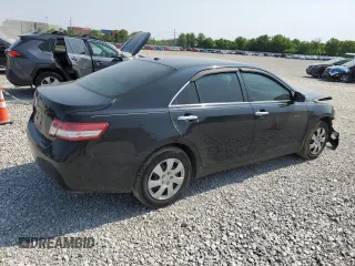 2010 Toyota Camry z VIN 4T1BF3EK9AU013984, wystawiony jako Copart lot #59219365 z przebiegiem Nie podano mil oraz Szkoda całkowita • Salvage title. Historia ofert i sprzedaży dostępna na DreamBid. Obrazek 3.