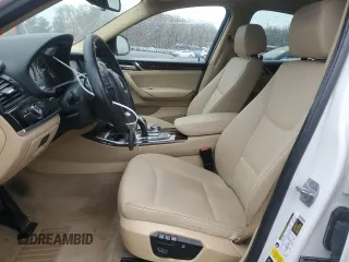 2016 BMW X4 xDrive35i z VIN 5UXXW5C59G0N91956, wystawiony jako Copart lot #84285934 z przebiegiem 198 726 mil mil oraz Szkoda całkowita • Salvage title. Historia ofert i sprzedaży dostępna na DreamBid. Obrazek 7.