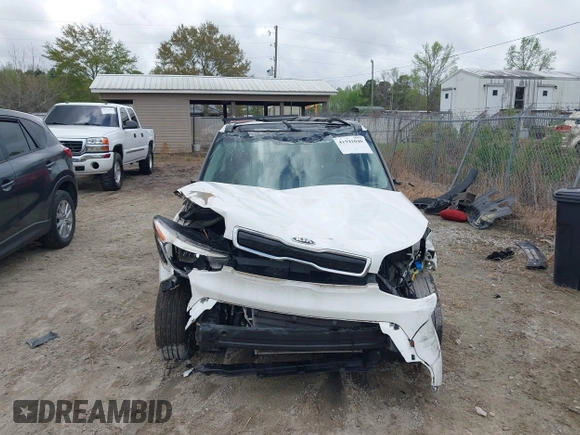 2016 Kia Soul + with VIN KNDJP3A59G7370859, listed as a IAAI auction lot 41941040 with 1 mi miles. Bid and sale history available at carsss.com. Image 11.