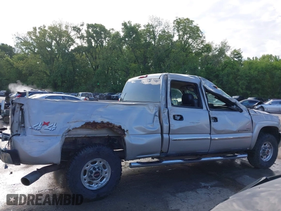 2004 GMC Sierra 2500HD with VIN 1GTHK23194F136501, listed as a IAAI auction lot 42204491 with 226,947 mi miles and . Bid and sale history available at DreamBid. Image 14.
