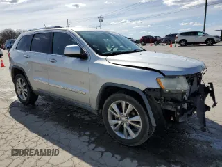 2011 Jeep Grand Cherokee Laredo with VIN 1J4RS4GG5BC646688, listed as a Copart auction lot 49834445 with 122,101 mi miles and Salvage Title. Bid and sale history available at DreamBid. Image 4.