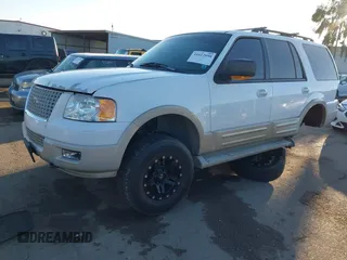 2006 Ford Expedition Eddie Bauer z VIN 1FMFU18586LA33979, wystawiony jako IAAI lot #41612898 z przebiegiem 250 956 mil mil oraz . Historia ofert i sprzedaży dostępna na DreamBid. Obrazek 18.