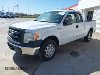 2014 Ford F-150 XL with VIN 1FTEX1CM4EKE58061, listed as a IAAI auction lot 41669258 with 195,232 mi miles. Bid and sale history available at carsss.com. Image 2.