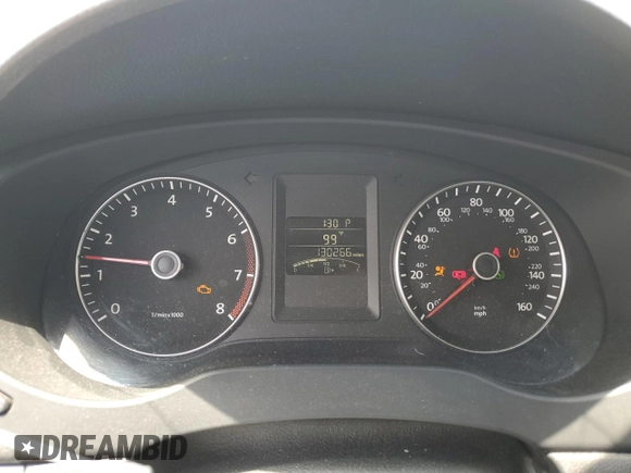 2013 Volkswagen Jetta SE with VIN 3VWDP7AJ8DM449097, listed as a Copart auction lot 62155135 with 130,266 mi miles and Salvage title. Bid and sale history available at DreamBid. Image 9.