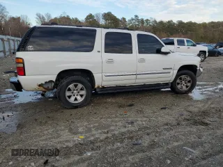 2005 GMC Yukon XL SLT with VIN 3GKFK16Z05G181687, listed as a Copart auction lot 83465814 with 242,289 mi miles and Salvage Title. Bid and sale history available at carsss.com. Image 3.