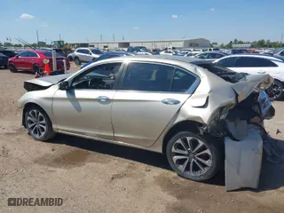 2015 Honda Accord Sedan Sport with VIN 1HGCR2F52FA215532, listed as a IAAI auction lot 40463149 with 160,393 mi miles. Bid and sale history available at carsss.com. Image 15.