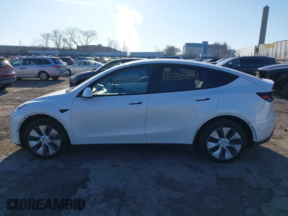 2023 Tesla Model Y Long Range z VIN 7SAYGDEE5PF765326, wystawiony jako IAAI lot #41757113 z przebiegiem 10 461 mil mil oraz . Historia ofert i sprzedaży dostępna na DreamBid. Obrazek 15.