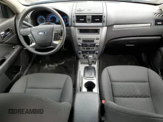 2010 Ford Fusion SE with VIN 3FAHP0HA1AR386057, listed as a Copart auction lot 55296425 with 134,993 mi miles and Salvage Title. Bid and sale history available at DreamBid. Image 8.