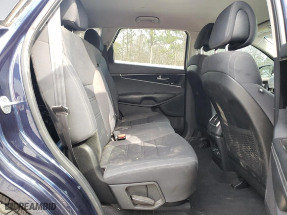2016 Kia Sorento LX with VIN 5XYPG4A51GG094437, listed as a Copart auction lot 47689655 with 200,291 mi miles and Salvage Title. Bid and sale history available at carsss.com. Image 11.