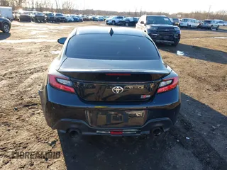 2022 Toyota GR86 with VIN JF1ZNBC18N8754139, listed as a IAAI auction lot 41085105 with 58,547 mi miles. Bid and sale history available at carsss.com. Image 16.