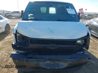 2017 Chevrolet Express Cargo z VIN 1GCWGAFF6H1344137, wystawiony jako IAAI lot #41350780 z przebiegiem 106 207 mil mil oraz . Historia ofert i sprzedaży dostępna na DreamBid. Obrazek 6.